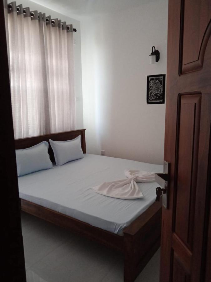 Para Inn Residence Dehiwala-Mount Lavinia Eksteriør billede