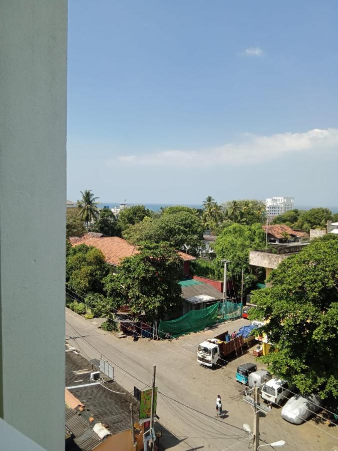 Para Inn Residence Dehiwala-Mount Lavinia Eksteriør billede